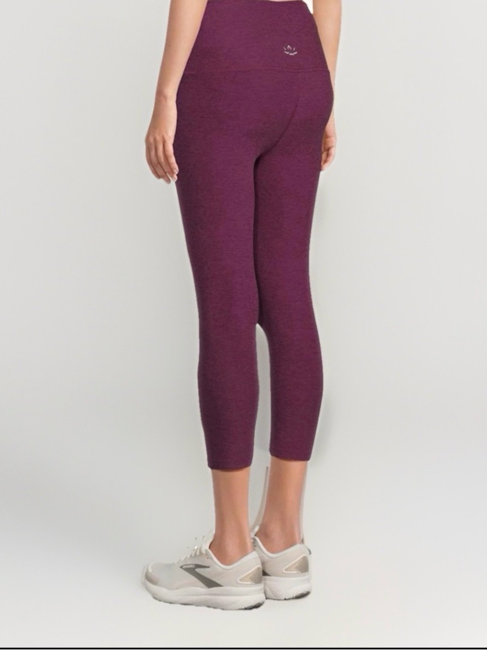 Beyond Yoga Women’s Spacedye Walk And Talk High Waisted Capri Legging Maroon XL